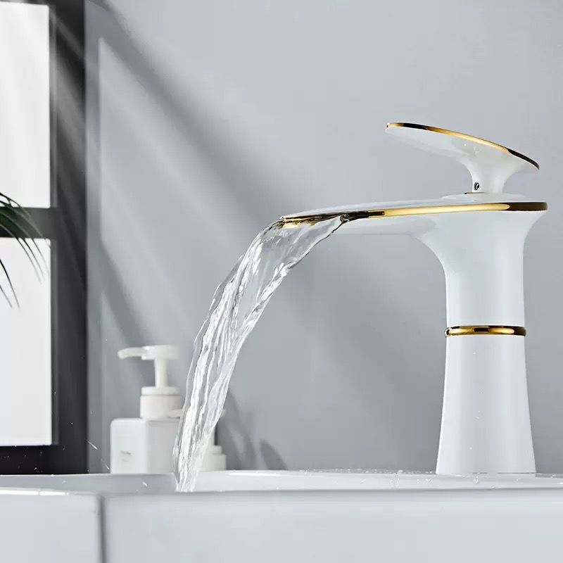White/Black Gold Waterfall Bas - Home Hardware Bathroom Sinks 评论和价格