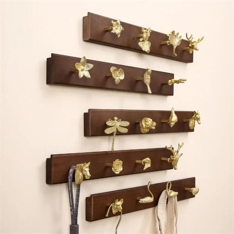 Wall Mount Row Hook Brass Anim - Zara Home Bathroom Accessories 评论和价格